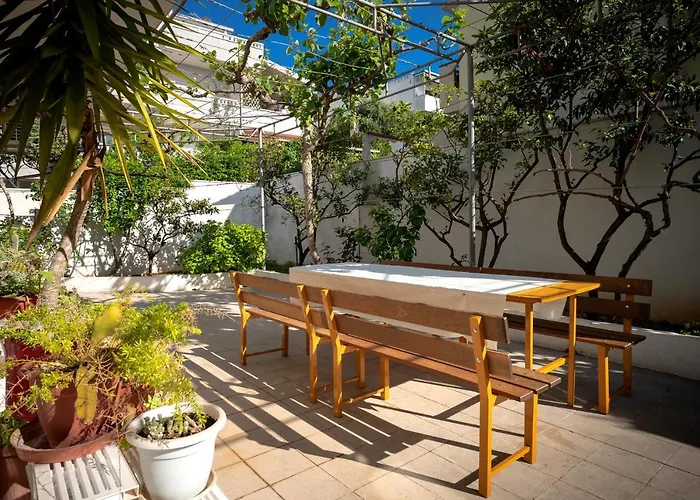 Spacious Lägenhet Hvar Town