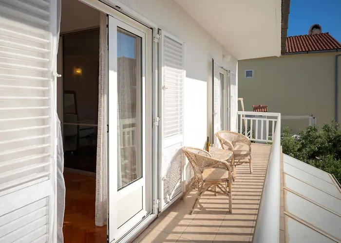 Spacious * Hvar Town